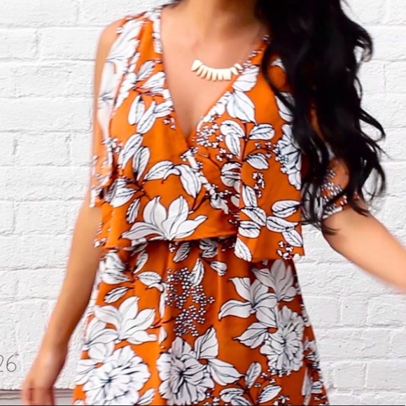 Charlotte Russe Dresses & Skirts - Orange floral dress